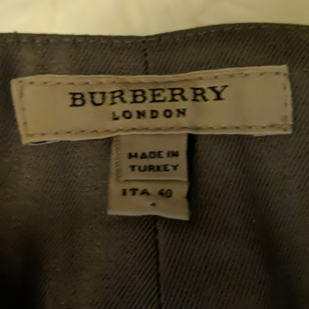 🔥Burberry skirt🔥 - Picture 4 of 7